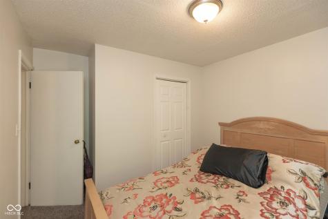 3743 Crescent Avenue Indianapolis IN 46208