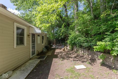 3743 Crescent Avenue Indianapolis IN 46208
