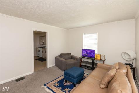 3743 Crescent Avenue Indianapolis IN 46208