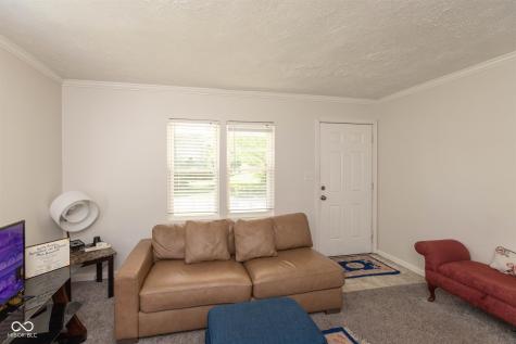 3743 Crescent Avenue Indianapolis IN 46208