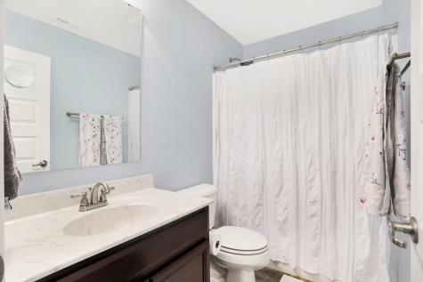 6496 Westminster Drive Zionsville IN 46077