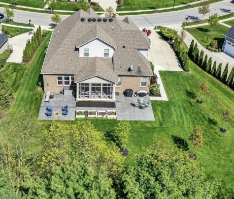 6496 Westminster Drive Zionsville IN 46077