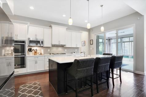 6496 Westminster Drive Zionsville IN 46077