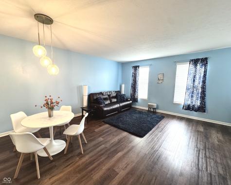 984 Bard Lane Carmel IN 46032