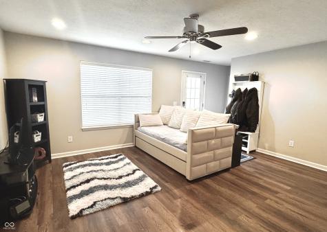 984 Bard Lane Carmel IN 46032