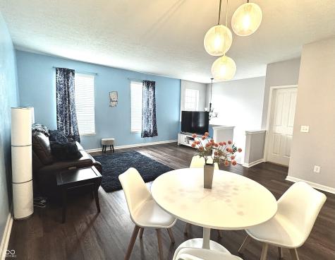 984 Bard Lane Carmel IN 46032