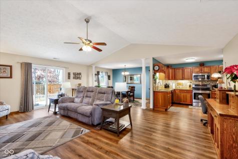 13270 Summerwood Lane Fishers IN 46038