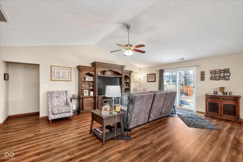 13270 Summerwood Lane Fishers IN 46038