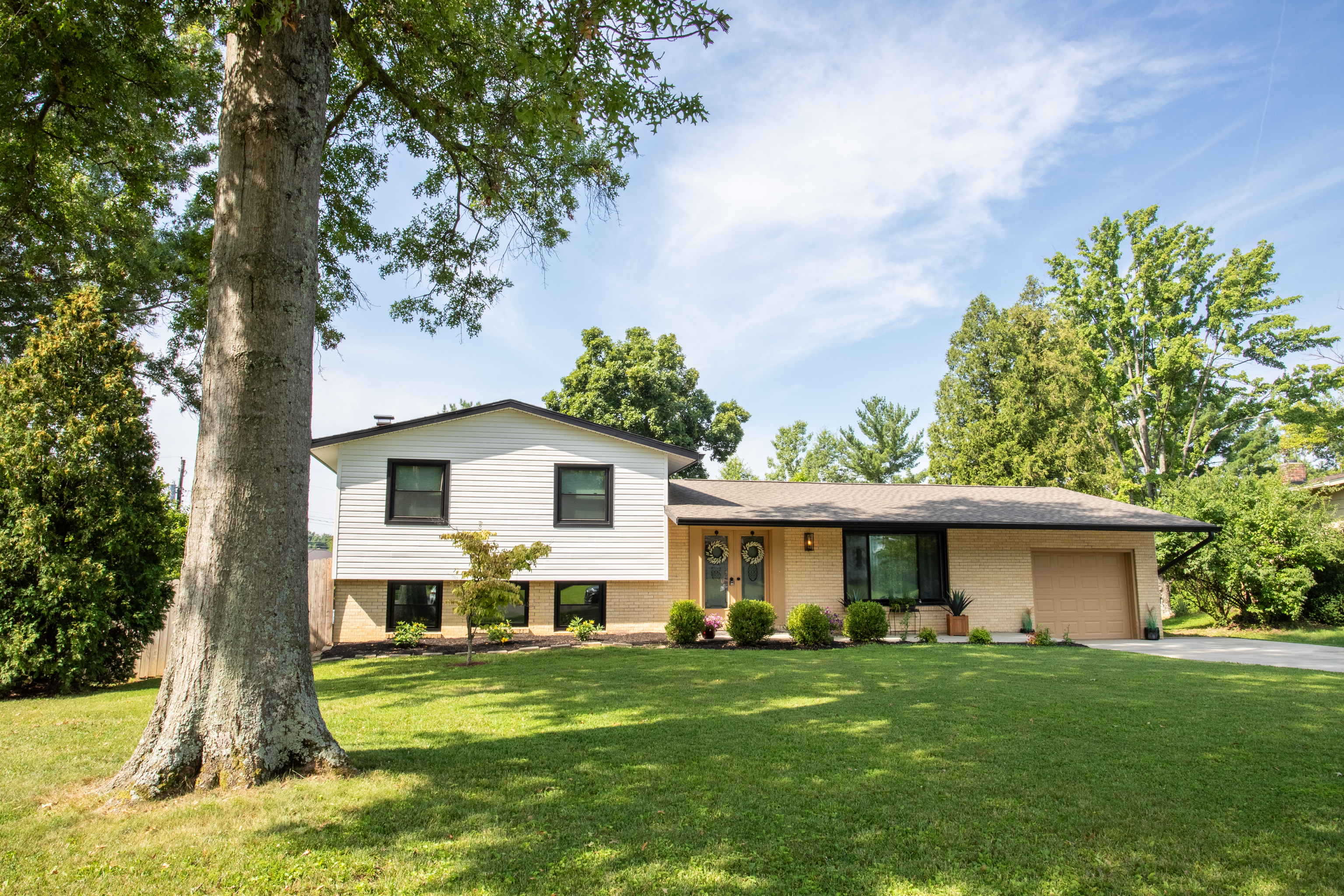 4000 E Saratoga Drive Bloomington IN 47408