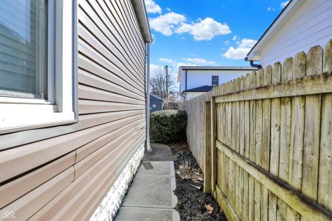 1015 E Bradbury Avenue Indianapolis IN 46203