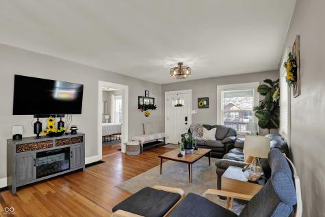 1015 E Bradbury Avenue Indianapolis IN 46203
