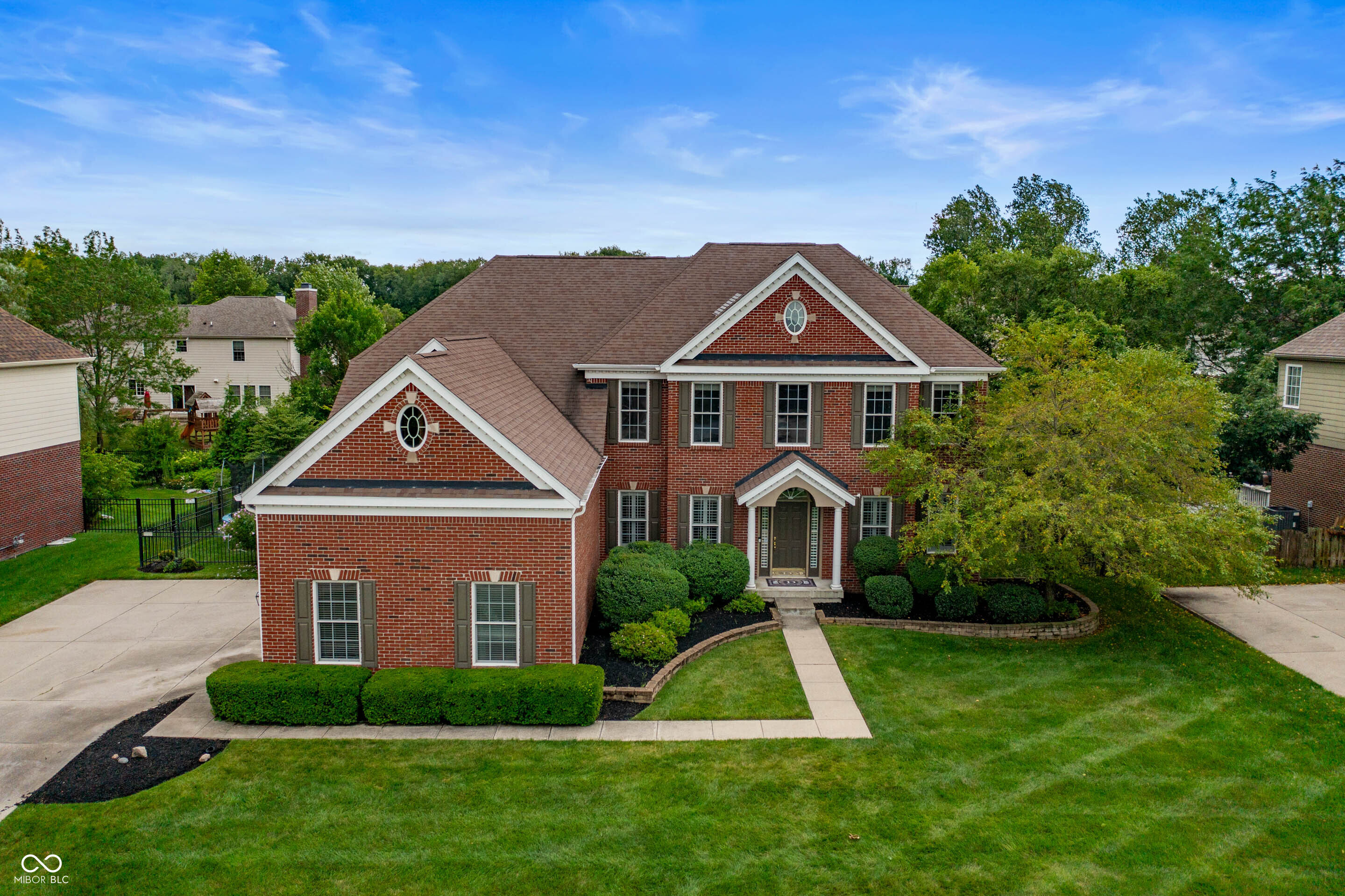 8845 Pin Oak Drive Zionsville IN 46077