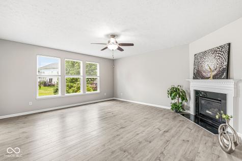 7822 Wahlberg Drive Zionsville IN 46077