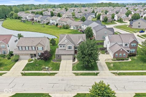 7822 Wahlberg Drive Zionsville IN 46077