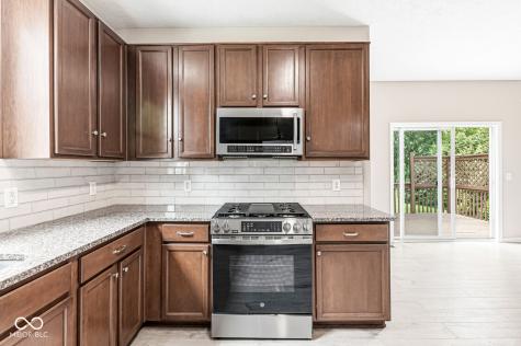 7822 Wahlberg Drive Zionsville IN 46077