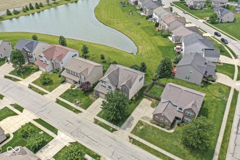 7822 Wahlberg Drive Zionsville IN 46077