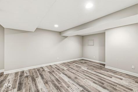 7822 Wahlberg Drive Zionsville IN 46077