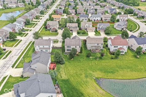 7822 Wahlberg Drive Zionsville IN 46077