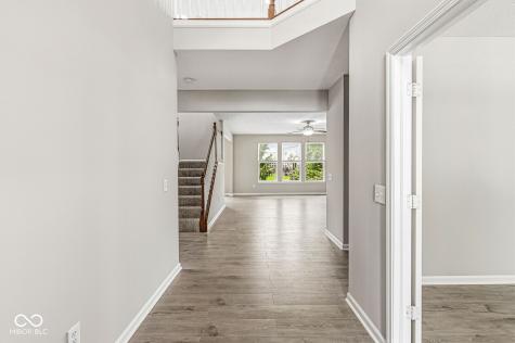7822 Wahlberg Drive Zionsville IN 46077