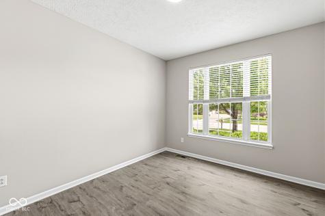 7822 Wahlberg Drive Zionsville IN 46077
