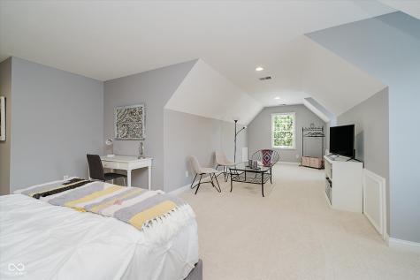 11306 Treyburn Drive Fishers IN 46037
