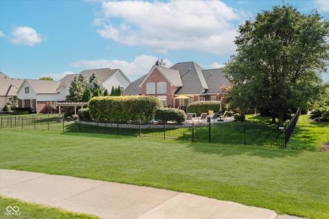 11306 Treyburn Drive Fishers IN 46037