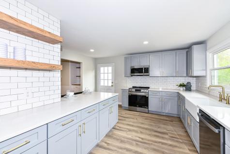 3735 Briarwood Drive Indianapolis IN 46240