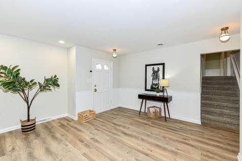 3735 Briarwood Drive Indianapolis IN 46240
