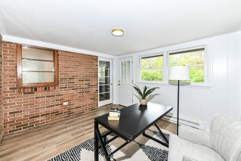 3735 Briarwood Drive Indianapolis IN 46240