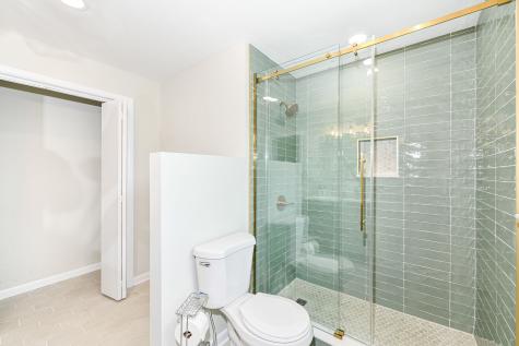 3735 Briarwood Drive Indianapolis IN 46240