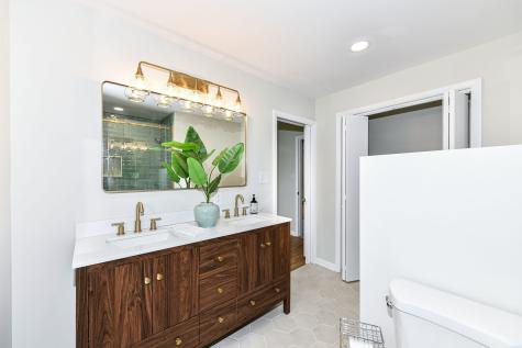 3735 Briarwood Drive Indianapolis IN 46240