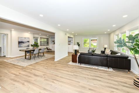 3735 Briarwood Drive Indianapolis IN 46240