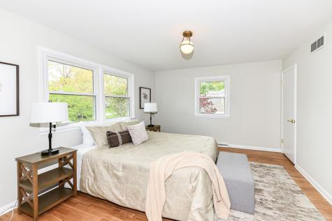 3735 Briarwood Drive Indianapolis IN 46240