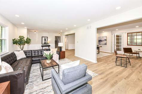 3735 Briarwood Drive Indianapolis IN 46240