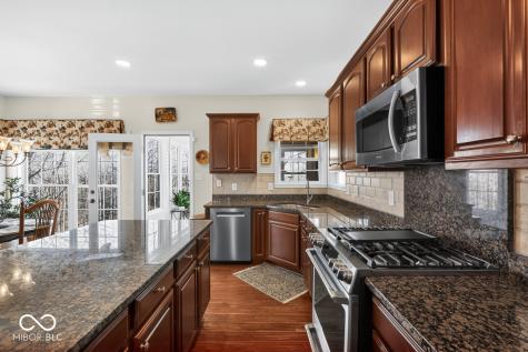 11490 Niagara Drive Fishers IN 46037