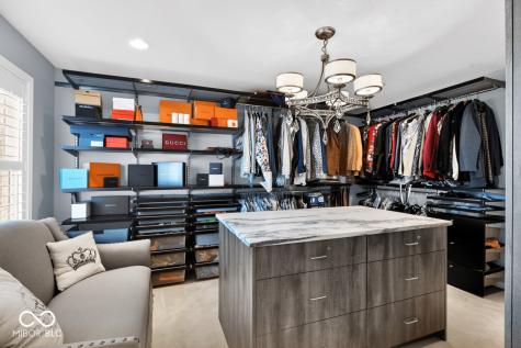 11490 Niagara Drive Fishers IN 46037