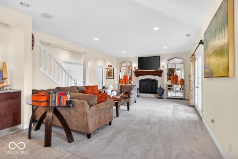 11490 Niagara Drive Fishers IN 46037