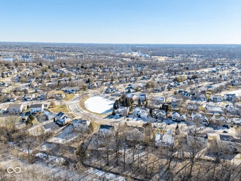 11490 Niagara Drive Fishers IN 46037