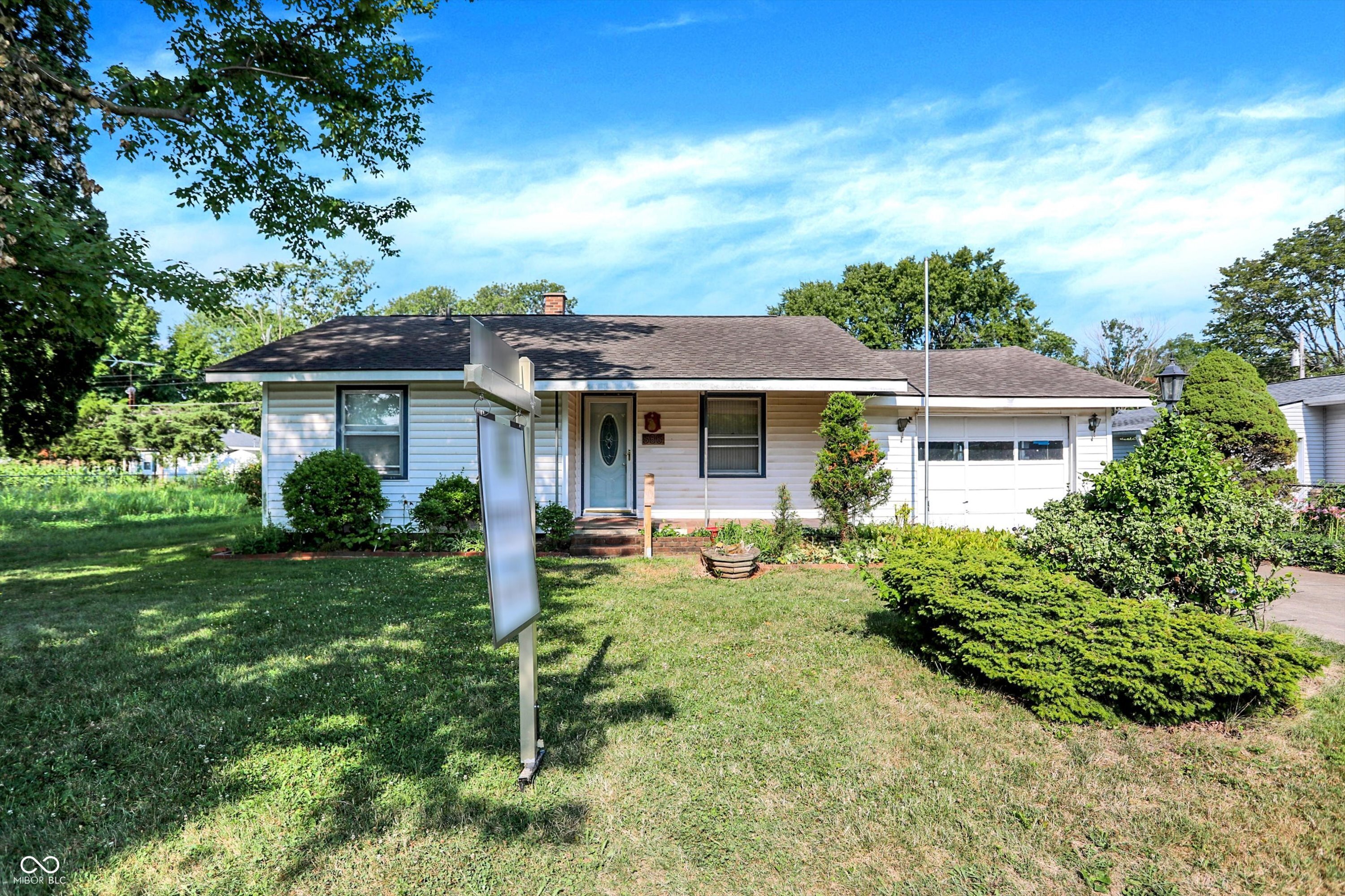 586 Glendale Drive Columbus IN 47201