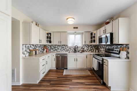 5004 Avian Lane Indianapolis IN 46235