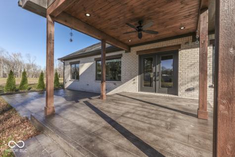 886 J Mccool Way Greenwood IN 46142