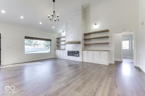 886 J Mccool Way Greenwood IN 46142