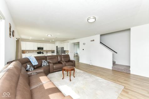 17267 Hanningfield Way Westfield IN 46074