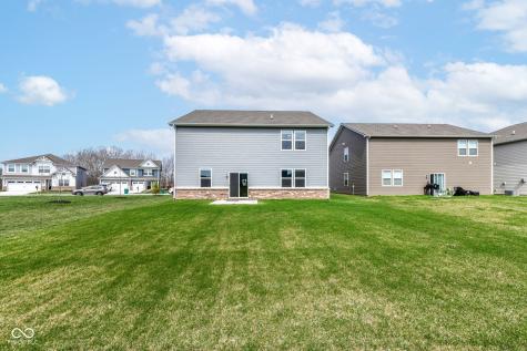 17267 Hanningfield Way Westfield IN 46074