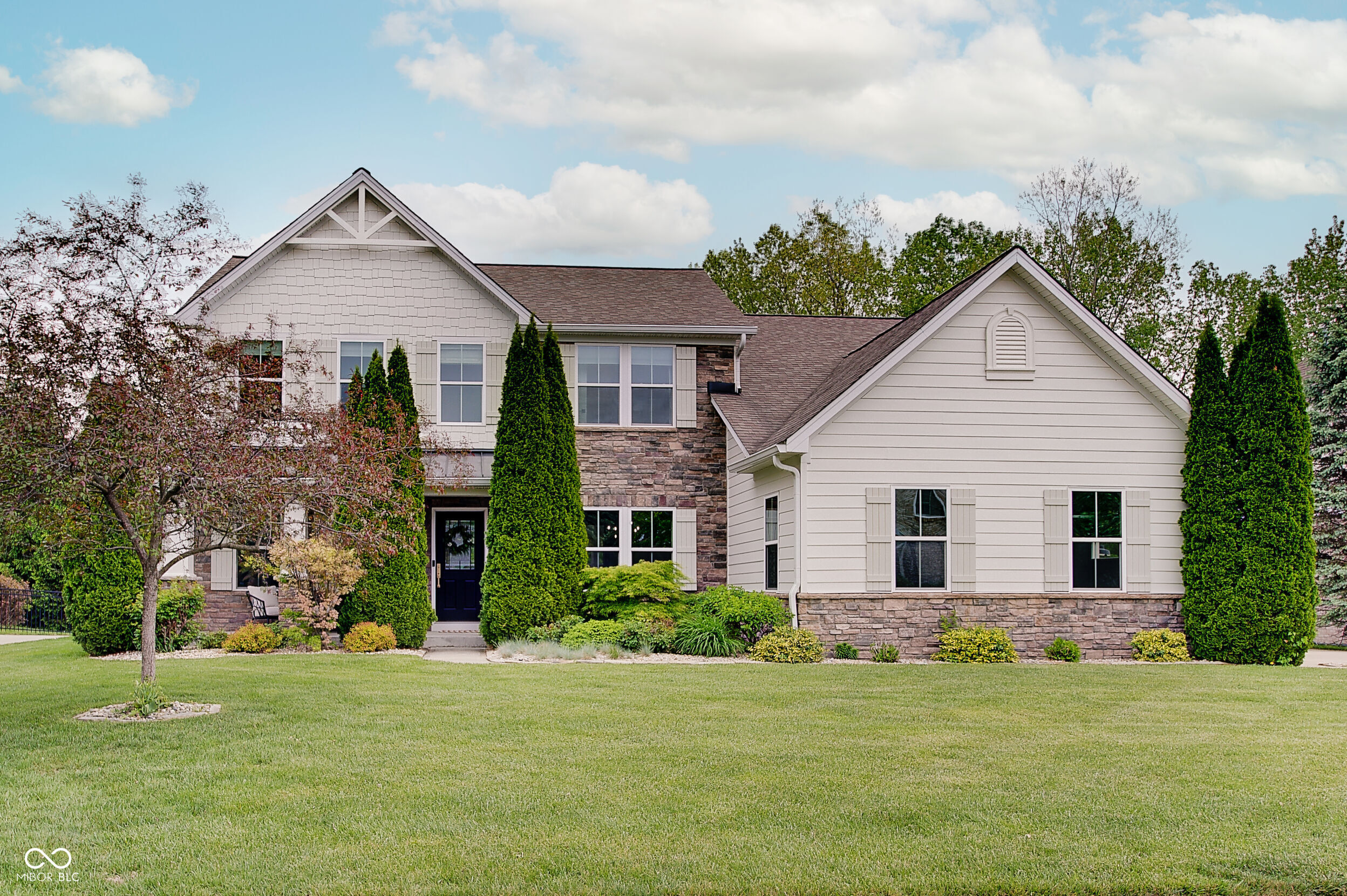 3219 Cimmaron Ash Drive Zionsville IN 46077