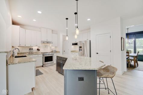 3219 Cimmaron Ash Drive Zionsville IN 46077