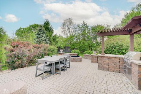 3219 Cimmaron Ash Drive Zionsville IN 46077