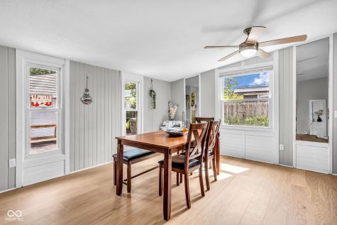 1607 Elmhurst Drive Indianapolis IN 46219