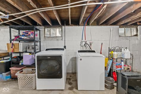1460 N Bosart Avenue Indianapolis IN 46201