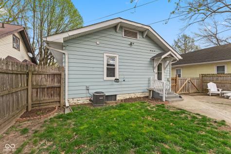 1460 N Bosart Avenue Indianapolis IN 46201